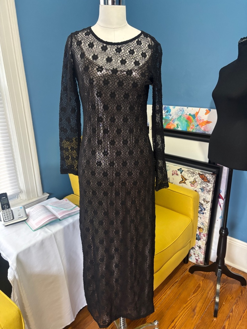 CeCe Black Lace Long-Sleeve Sheath Dress size XS